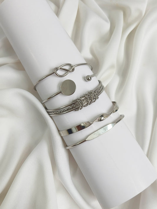 Aureva Layers Bracelet Set