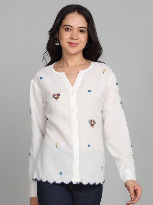 Shaye Pierro white embroidered linen blend shirt with round v-neckline heart and floral details front