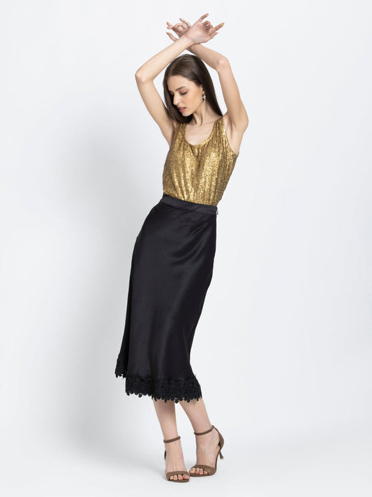 what to wear with long skirts