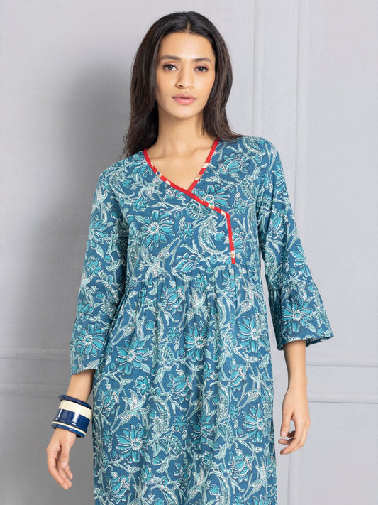 what is indo western dress