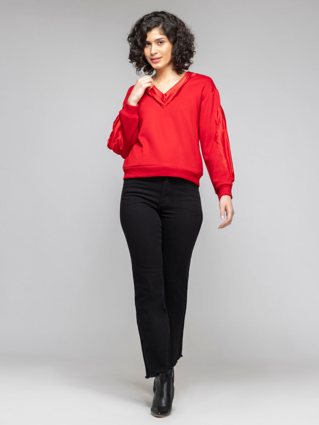 Passione V neck Sweatshirt from Shaye India , Sweatshirt for women
