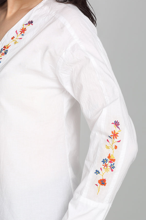 Elizabethe Top from Shaye India , Top for women