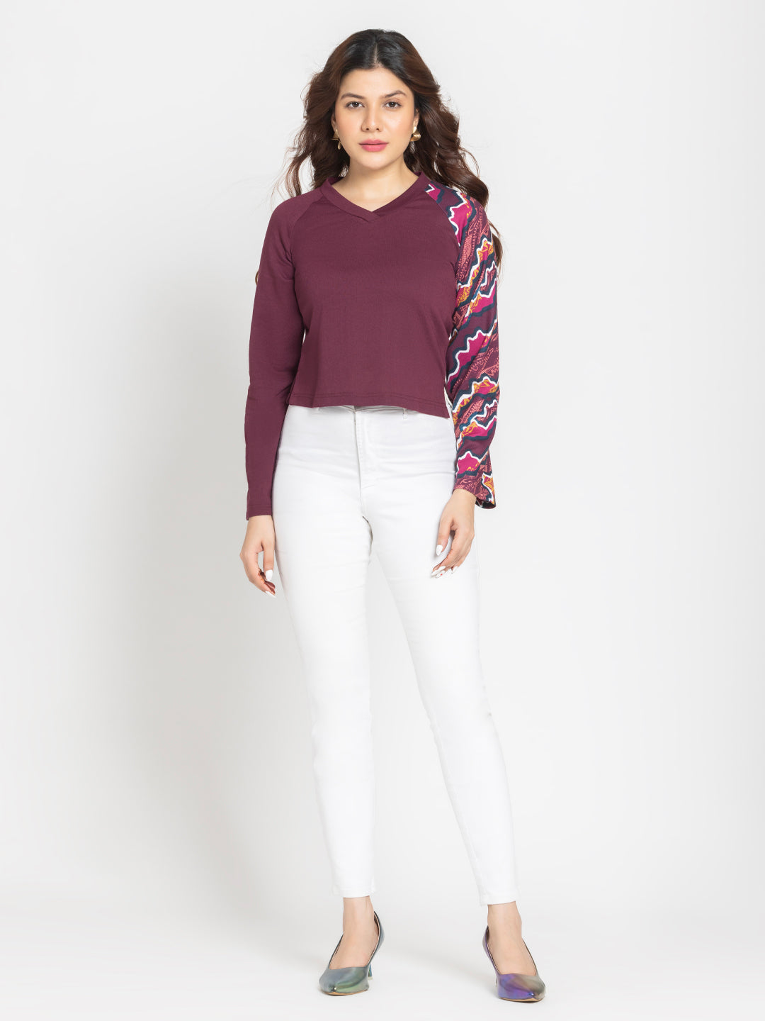 Chez Sweatshirt from Shaye India , Sweatshirt for women