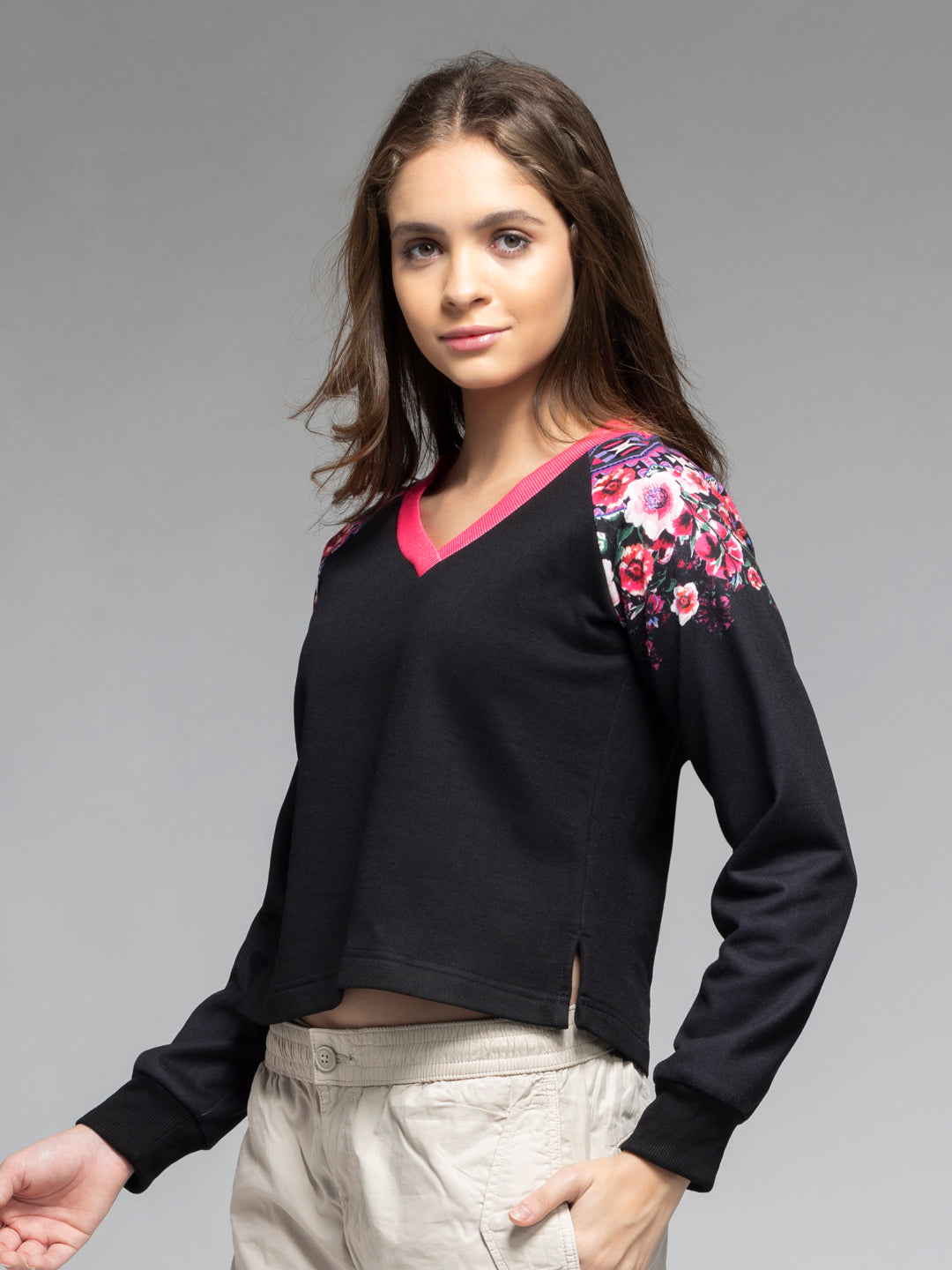 Paige Sweatshirt from Shaye India , Sweatshirt for women