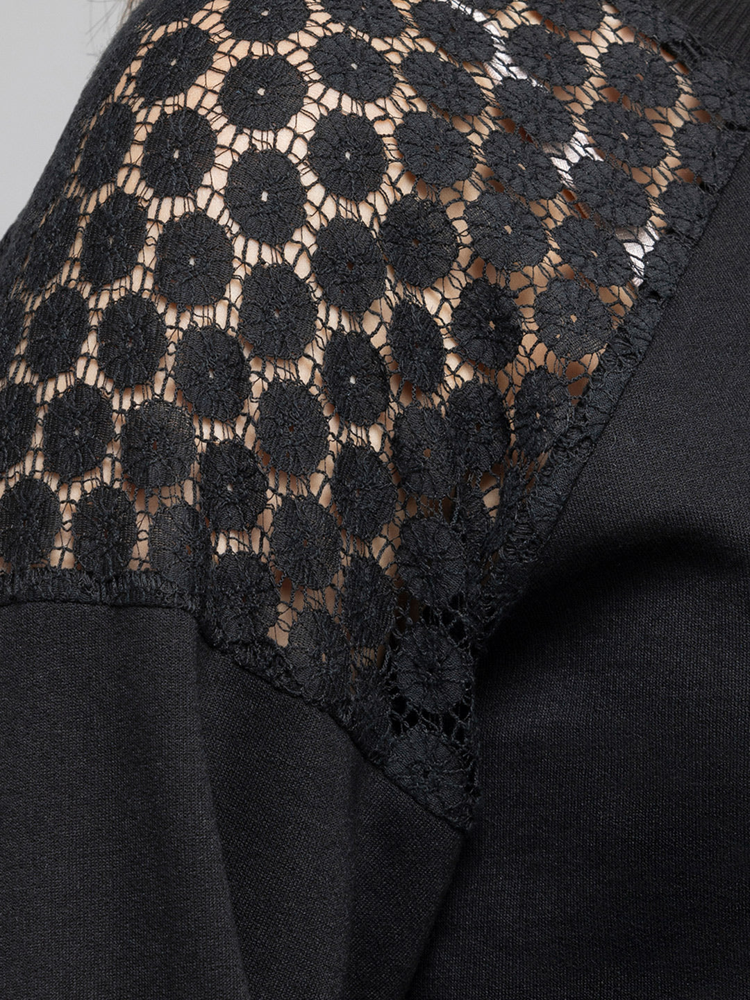 Daniela Sweatshirt from Shaye India , Sweatshirt for women