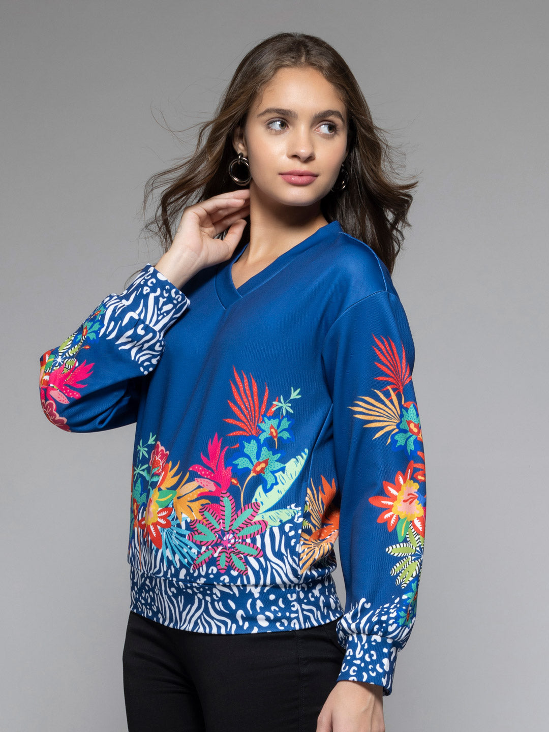 Loraine Sweatshirt from Shaye India , Sweatshirt for women