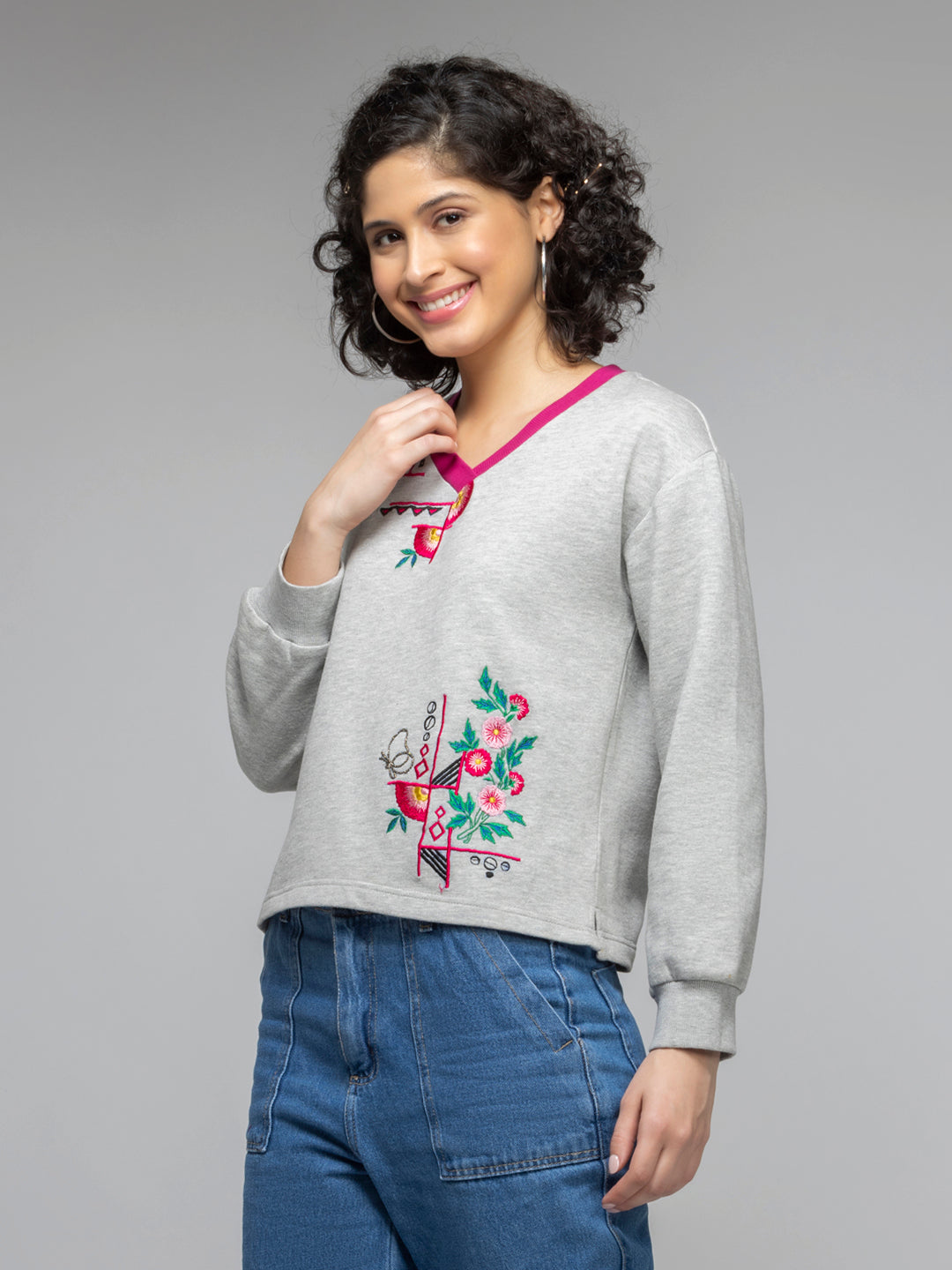 Albany Sweatshirt from Shaye India , Sweatshirt for women