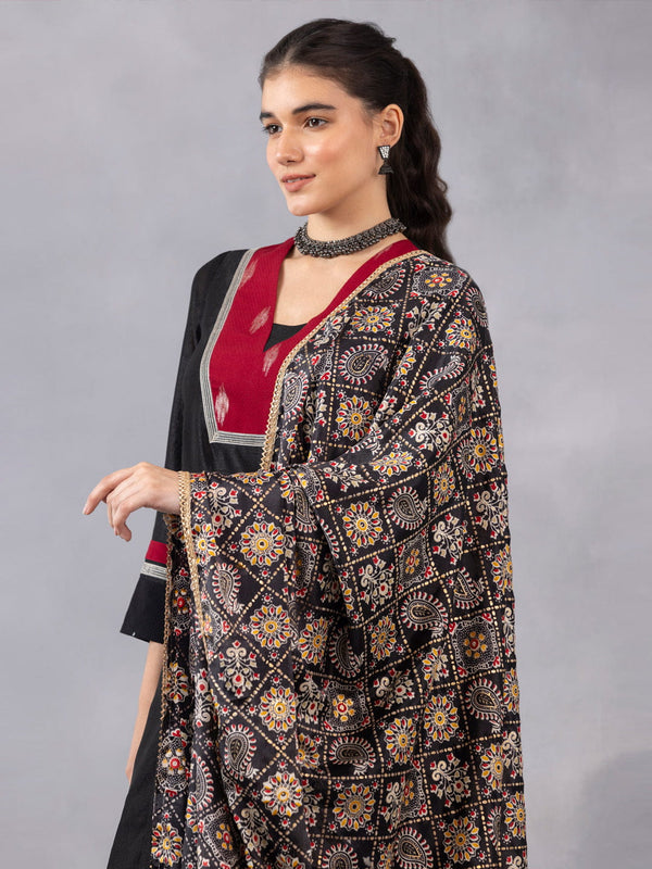 Black Straight Kurta Set With Dupatta from Shaye , Kurta Set for women