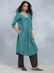 Firozi V Neck Kurta Set from Shaye , Kurta Pajama 2 piece set for women