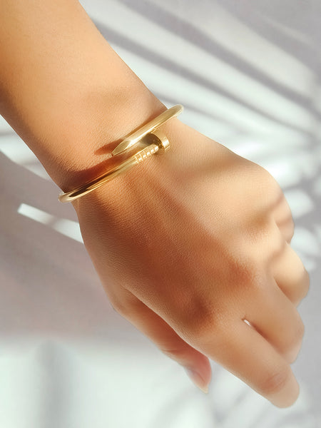 Minimal Aura Gold Cuff Bracelet from Shaye India , Bracelet for women