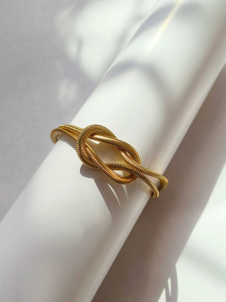 Eternal Knot Gold Bracelet from Shaye India , Bracelet for women
