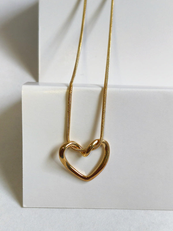 Lumineau Love Gold Pendant Necklace from Shaye India , Jewellery for women