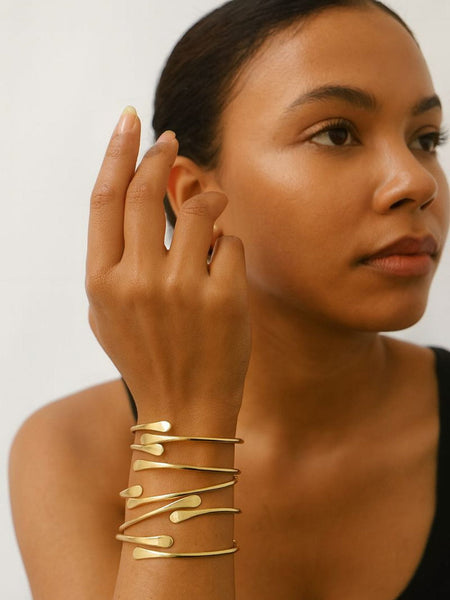 Gold Spark Bracelet Set from Shaye India , Jewellery for women