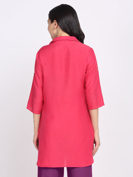 Back view coral kurti, shirt collar, three-quarter sleeves, relaxed fit, curved hemline for women