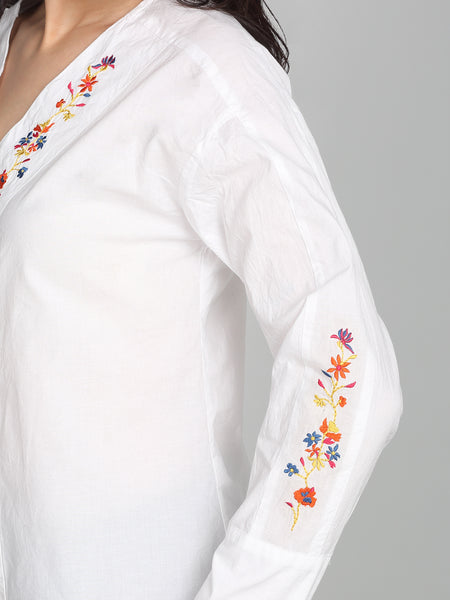 Elizabethe Top from Shaye India , Top for women