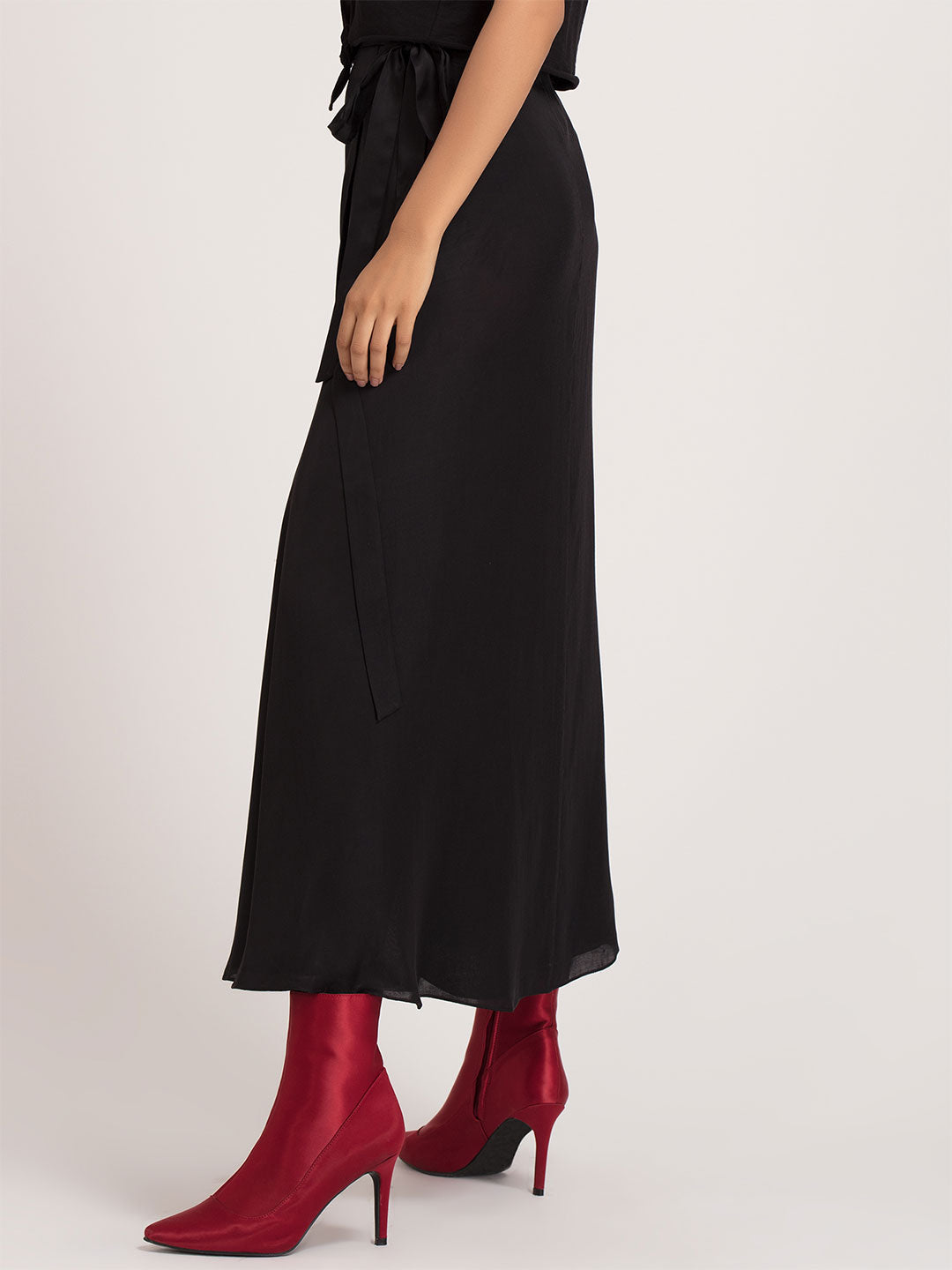 Black Long Wrap Skirt from Shaye , Skirt for women